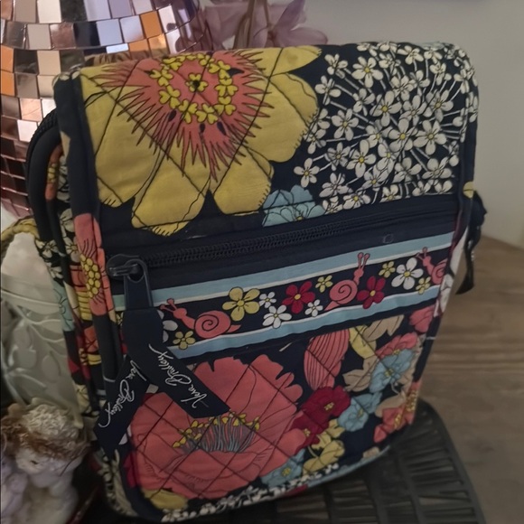 Floral Crossbody Bag - Picture 2 of 8